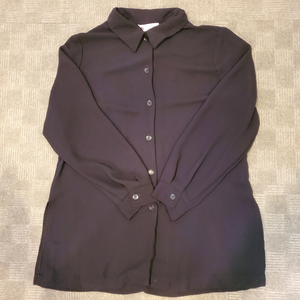 Relaxed Fit Button-Up Blouse